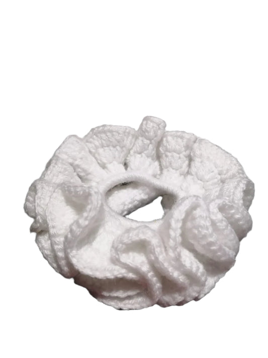 Golden Otter-Homemade Wool scrunchies (White)